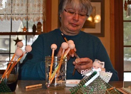 Carol Leavy of Clinton, Iowa, by Katie Dahlstrom/Clinton Herald