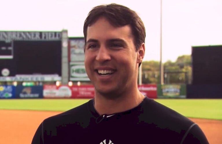 Mark Teixeira giving interview