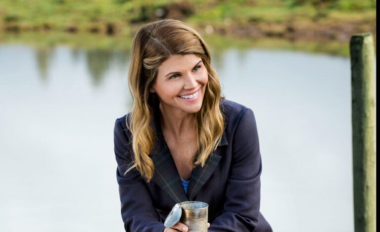 Lori Loughlin in When Calls the Heart