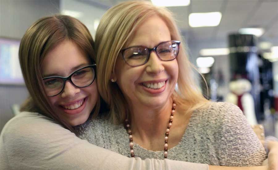 Guideposts: Stephanie Thompson shops for eyeglasses with her daughter, Micah