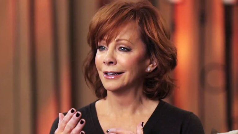 Country music superstar Reba McEntire