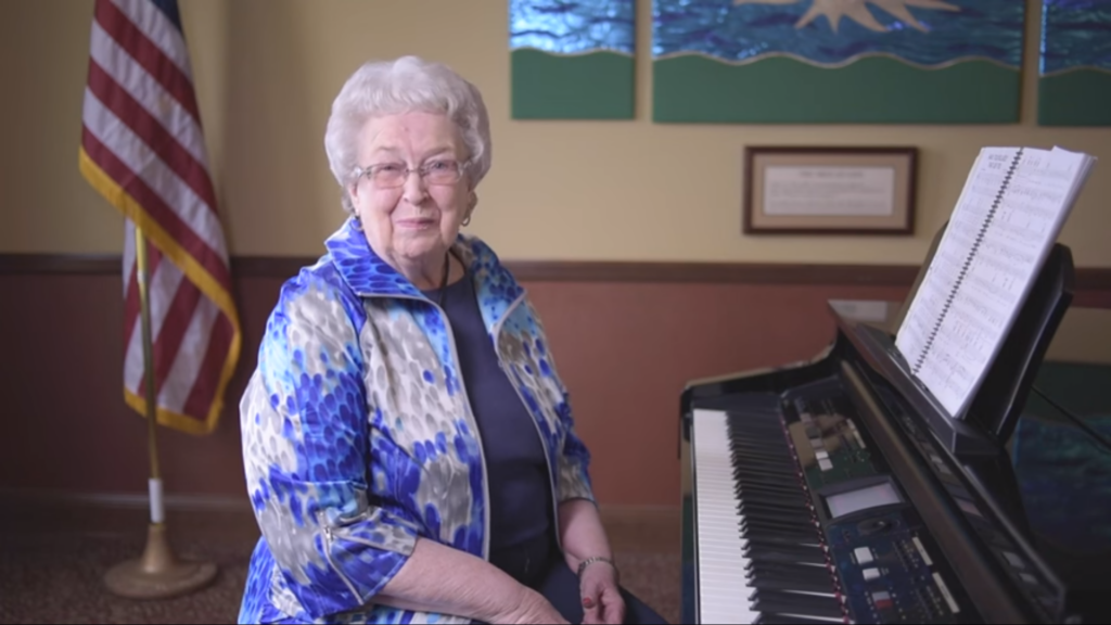 Marilynn Moe Shares Her Musical Gifts and God's Love