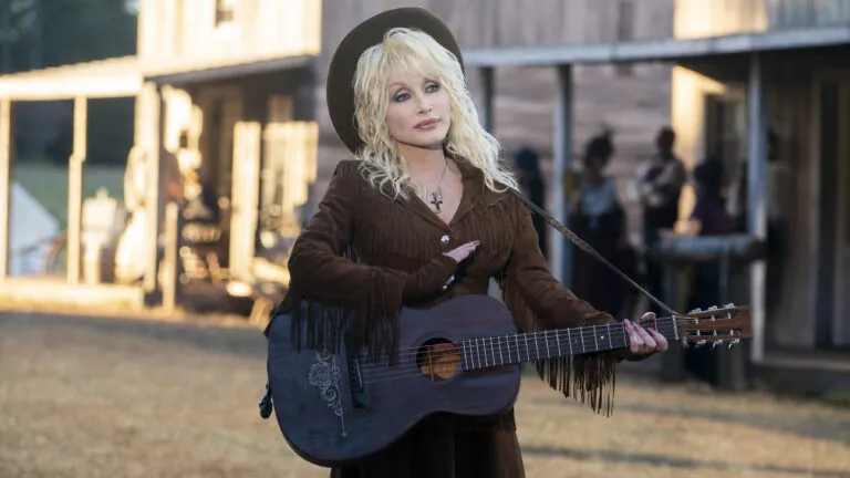 Dolly Parton in 'Heartstrings'