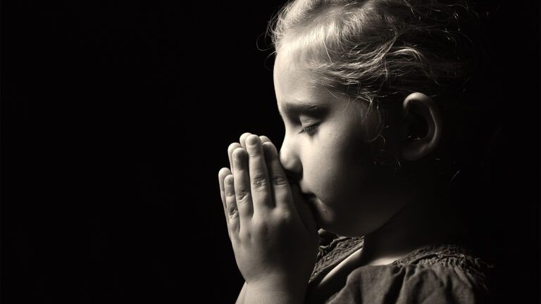 Child praying