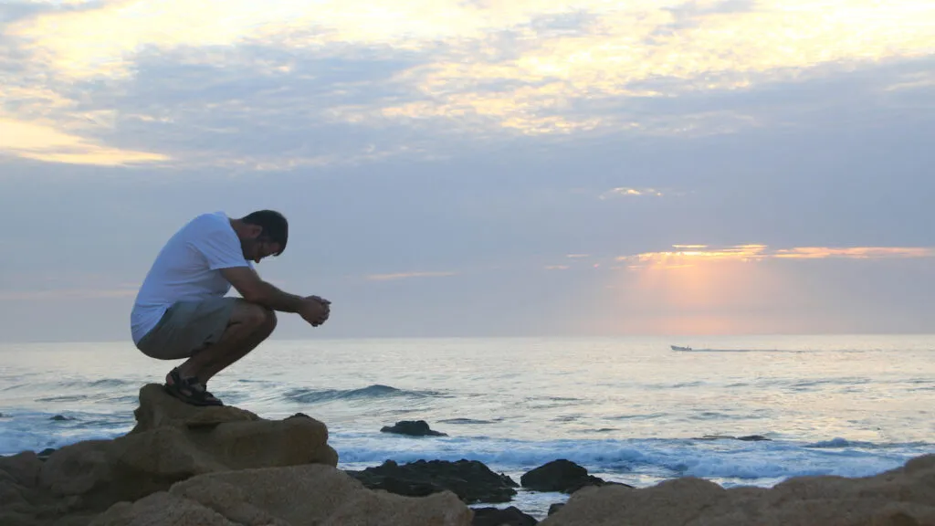 Bowing in prayer