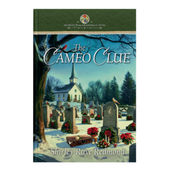 Secrets From Grandma's Attic Book 19: The Cameo Clue-0