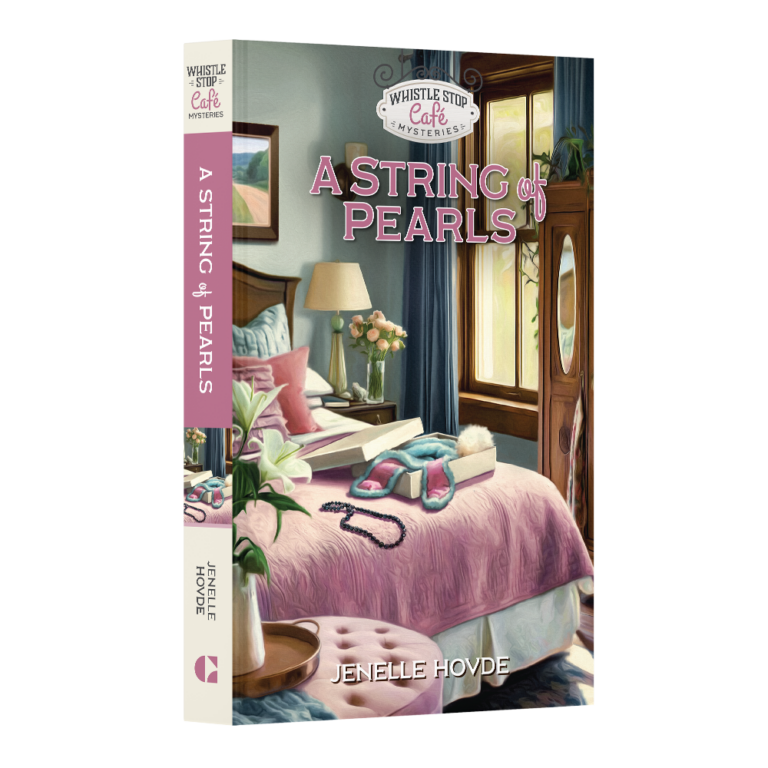 Whistle Stop Café Mysteries Book 11: A String of Pearls-29642